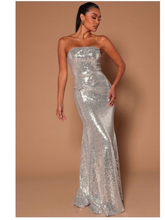 Dresses & Skirts - Glam Strapless Silver Sequin Gown